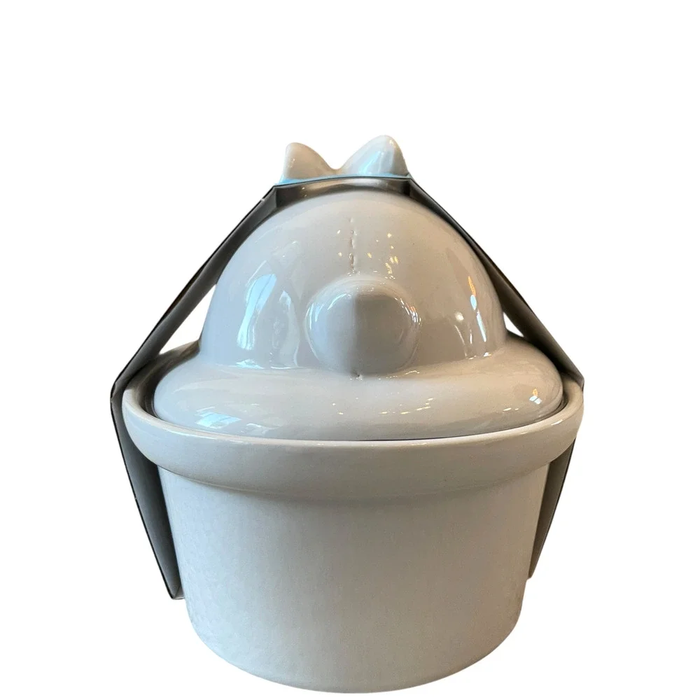 Zrike Brands Easter Bunny Rabbit Lidded Casserole Dish White Ceramic NEW